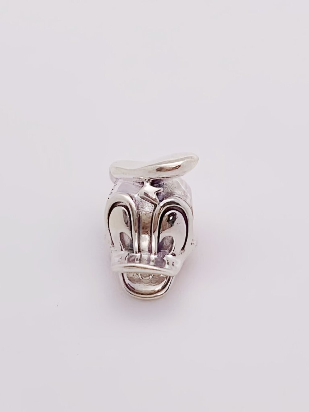 Pandora Disney, Donald Duck Portrait Charm